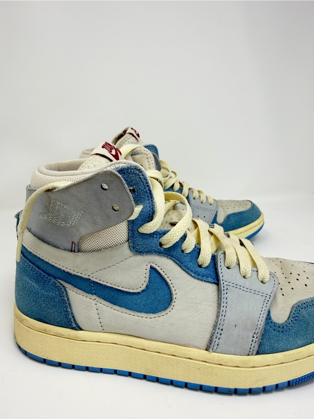 Nike High-Top Sneakers in Blue and Cream with Red Tongue Tag - Picture 3 of 9